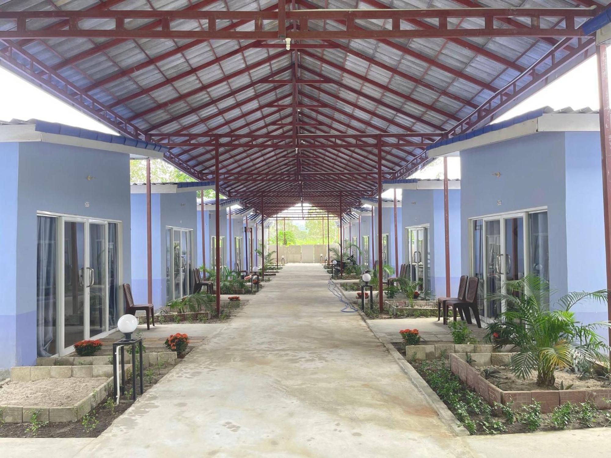Scarlet Sails Hostel Kaoh Touch Exterior photo